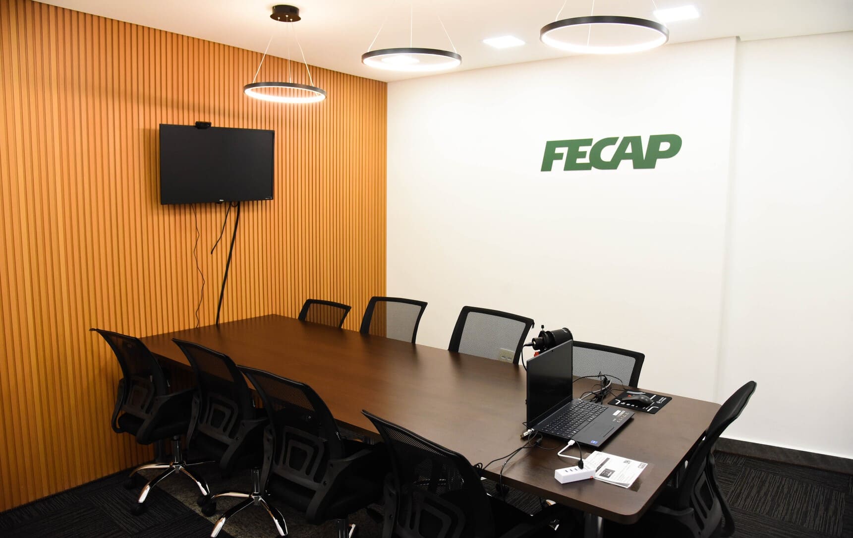 Imagem da sala do 5º andar do bloco e