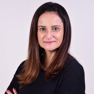 Luciana Paula Bento Luciani