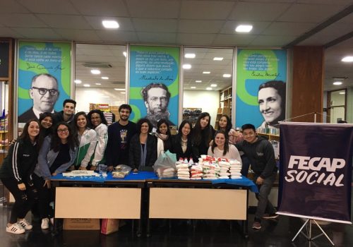 Trote Solidário arrecada meia tonelada de alimentos para doação