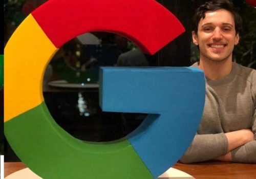 Alumni Alvarista: ex-aluno Daniel trabalha no Google