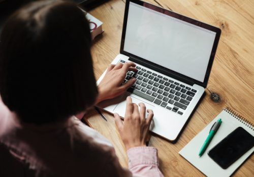 FECAP firma parceria com plataforma de educação para oferecer cursos gratuitos