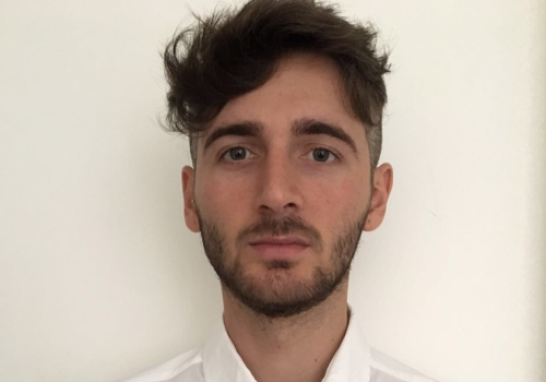 Alumni Alvarista: ex-aluno Felipe trabalha na Cosan