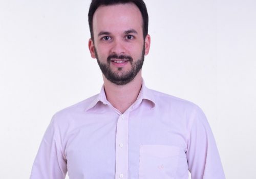 Professor da FECAP pesquisa dinâmica de aulas durante a pandemia