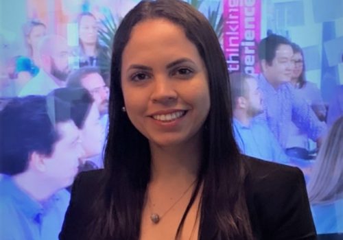 Alumni Alvarista: ex-aluna Raphaela é Gerente de Compliance na EY