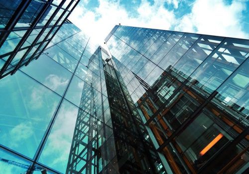 Webinar debate democracia, o papel da sociedade e das organizações