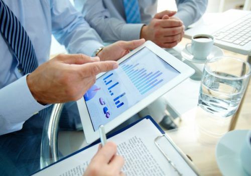 Especialista dá dicas para melhorar seus investimentos