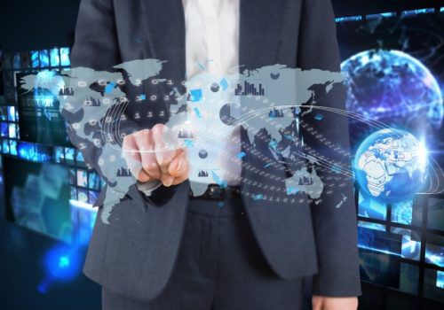 Alunos utilizam redes sociais para estudo da história das relações internacionais