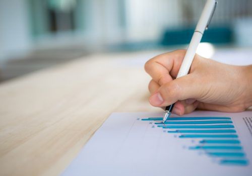 Desafios da máquina pública exigem formação de políticos e concursados