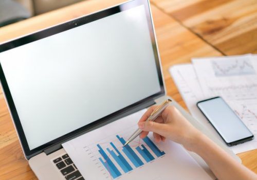 Profissionais de gestão financeira precisam de formação adequada