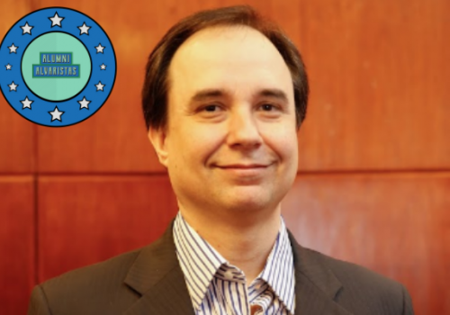 Alumni Alvarista: ex-aluno publicou três livros após Mestrado da FECAP