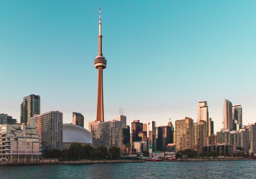 Escola canadense oferece curso de inglês para Alvaristas durante as férias