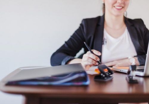 Professores da FECAP participam do Mês do Secretariado Executivo da Amcham