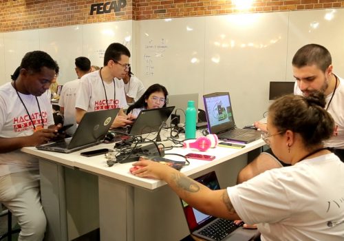 Hackathon Liberdade premia três soluções focadas em problemáticas urbanas da região