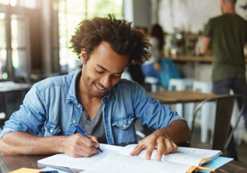 FECAP tem cursos de pós-graduação com início em maio