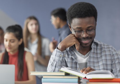 Prouni divulga resultados e FIES abre inscrições nesta terça-feira (04)