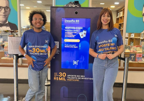 Alvaristas podem participar do “Desafio B3” respondendo a quiz interativo em máquina instalada na FECAP 