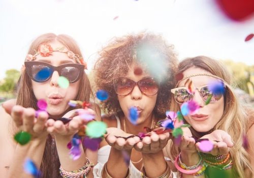 Carnaval mais caro: preço da cerveja aumentou 5,29% este ano; veja outros itens da folia que subiram em 2024 