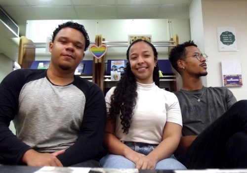 Trabalho de alunos da FECAP sobre a Oakley chama atenção de CMO da empresa