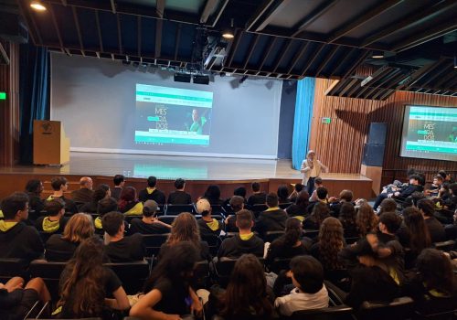Colégio FECAP realiza “Semana Anti-Bullying” com palestra inspiradora de José Luiz Tejon