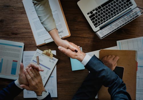 É preciso refletirmos (mais e melhor) sobre Ética em Negócios