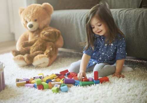 Economia: brinquedos estão mais baratos no Dia das Crianças deste ano