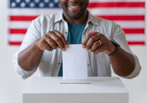 A importância da eleição presidencial dos EUA e como ela afeta o Brasil e o mundo 