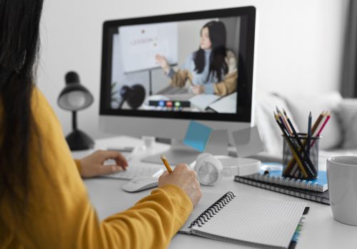 Cursos de curta duração online da FECAP: abertas as inscrições para as últimas turmas de 2024 