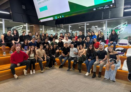 Em visita à FECAP, CEO da Driven.cx inspira alunos com sua trajetória e compartilha dicas para o sucesso no empreendedorismo digital