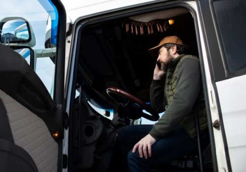 Furtos e roubos de veículos pesados diminuem 14,3% no estado de SP, revela levantamento Tracker/FECAP