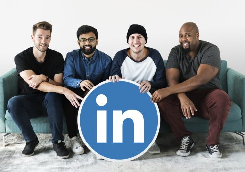 72% dos usuários do LinkedIn sofrem do medo de ficar de fora (FoMO), revela pesquisa inédita