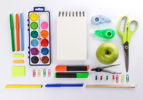 Material escolar está 7% mais caro em 2025, veja dicas para economizar