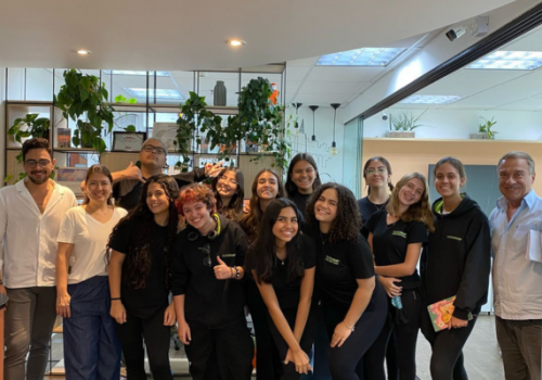 Alunos do Colégio FECAP participam de visita técnica à Trama Comunicação