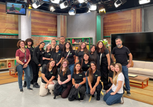 Por trás das câmeras: alunos do Colégio FECAP visitam a TV Gazeta