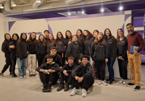 Colégio FECAP estimula criatividade de alunos com experiência na exposição “TUDO PODE (perder-se)”