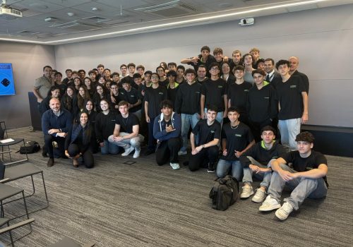 Visita do Colégio FECAP à XP Investimentos promove conexão real dos alunos com o mercado financeiro