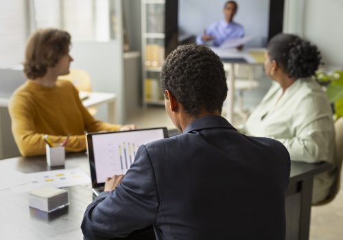 Comitê Alumni Alvaristas da FECAP é renovado para novo mandato