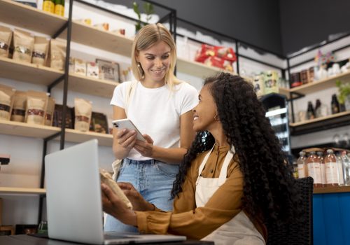 Comércio: dicas para vender mais na Black Friday e Natal