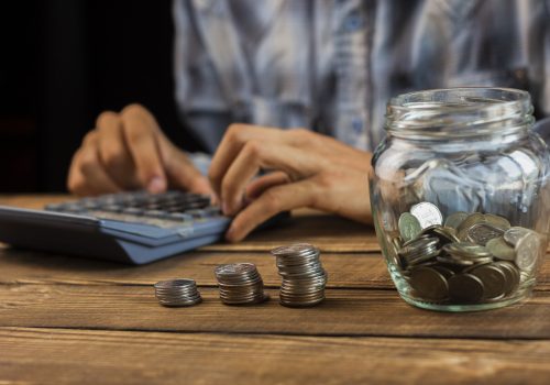 CECON FECAP analisa custo de vida na região metropolitana de SP em fevereiro de 2026