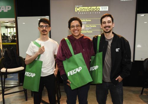 Alunos do Técnico participam de mesa-redonda com especialistas em games