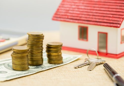 Transferência de domicílio fiscal: número de brasileiros de alta renda no Uruguai cresce 381% em dois anos